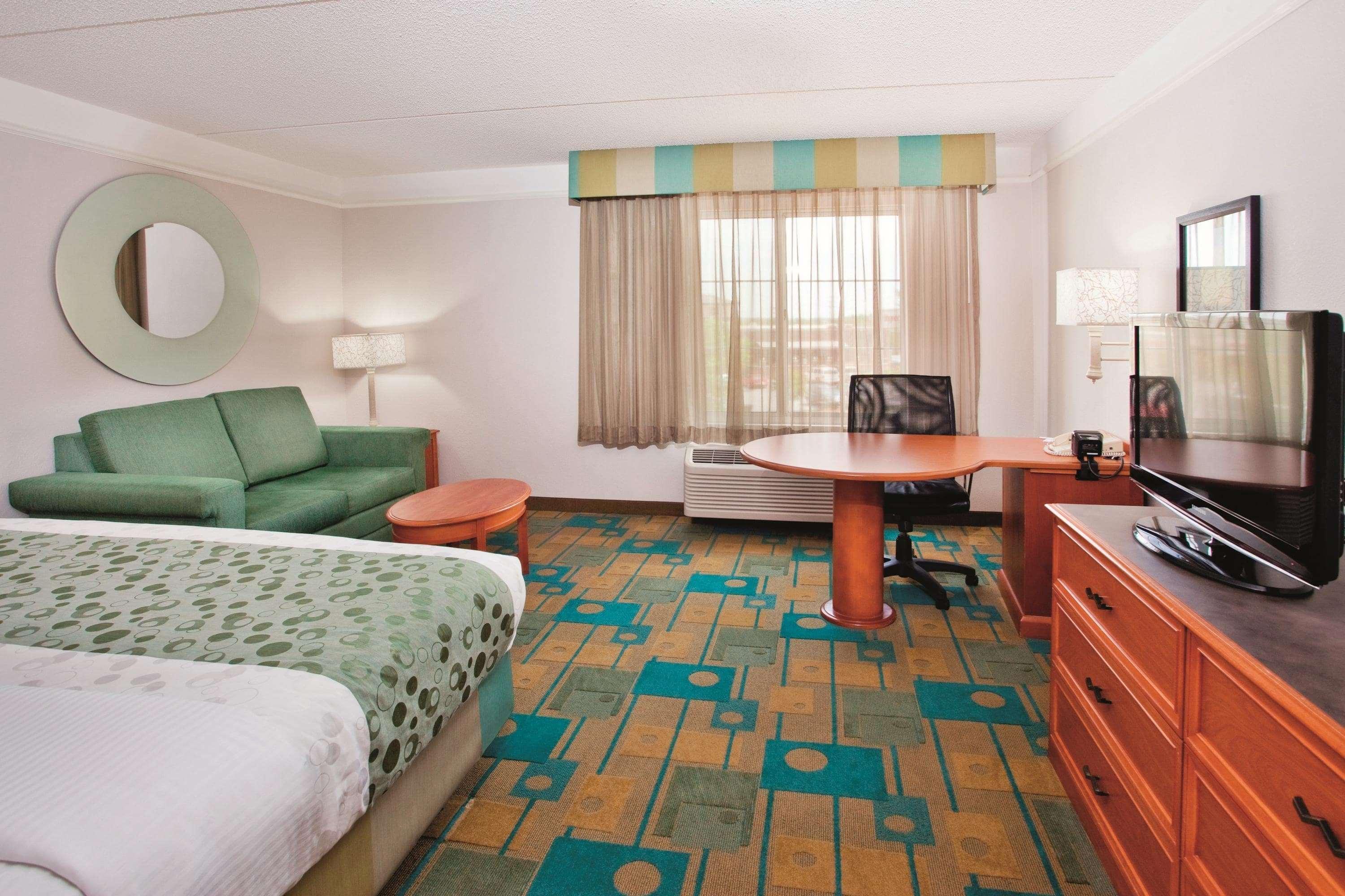 Hotel La Quinta By Wyndham 3*