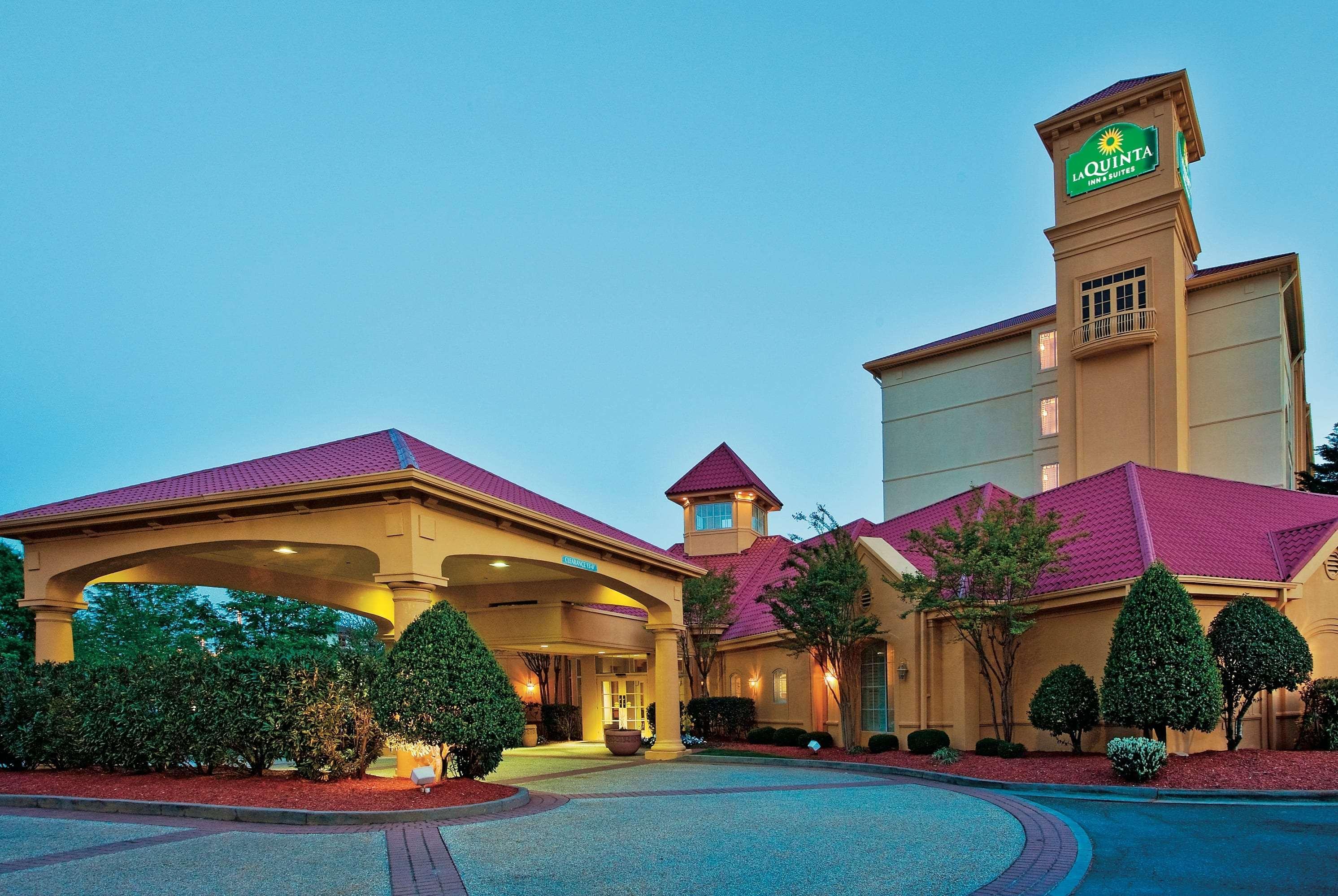 Hotel La Quinta By Wyndham 3*