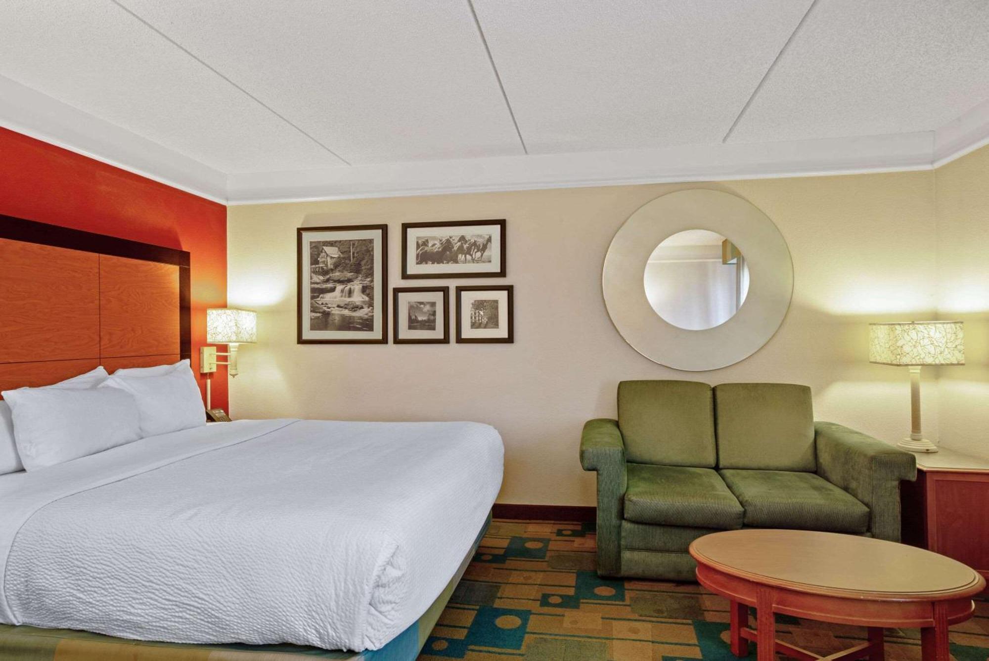 La Quinta By Wyndham 3* Winston-Salem