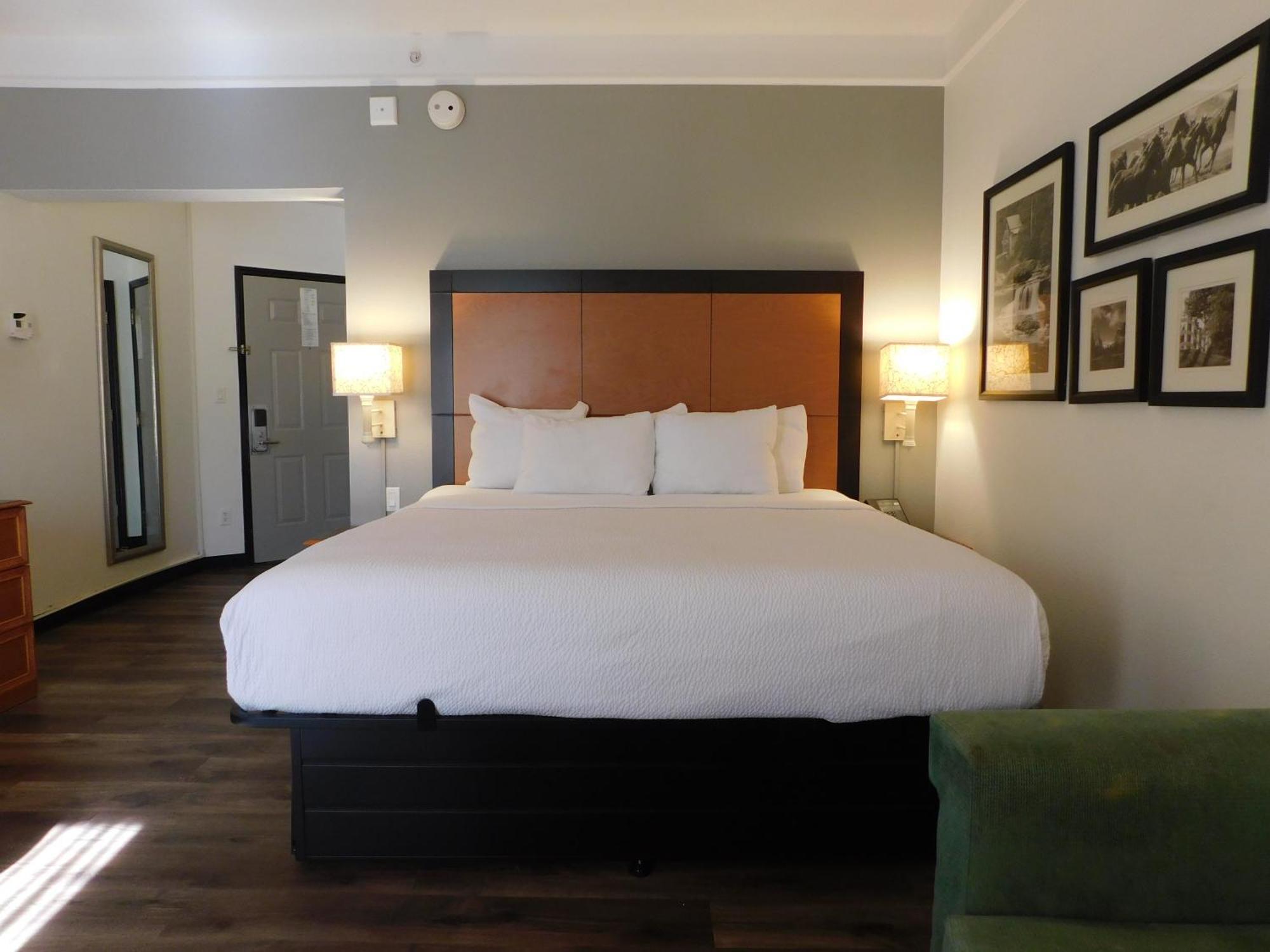 La Quinta By Wyndham Hotel 3*